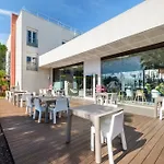 Comfort Le Maestria Hotel
