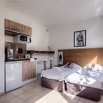 Comfort Le Maestria Hotel
