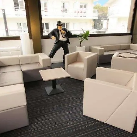 Comfort Le Maestria Hotel