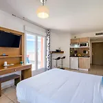 Comfort Le Maestria Антиб