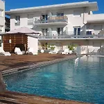 Comfort Le Maestria 3* Антиб