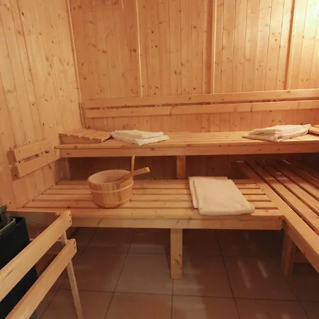 Hotel Zenitude Hôtel-résidences Le Maestria 3*
