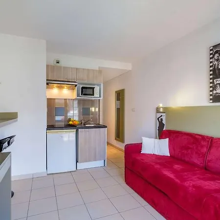 Zenitude Hôtel-résidences Le Maestria 3* Antibes