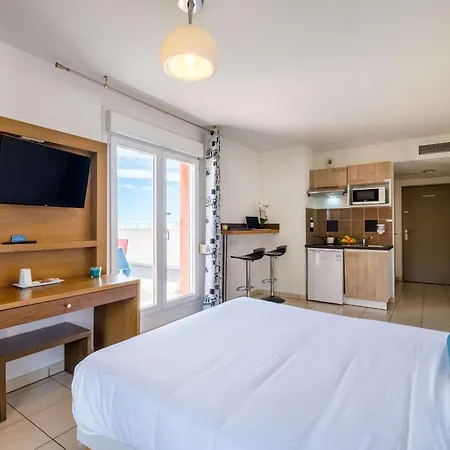 Hotel Zenitude Hôtel-résidences Le Maestria 3*
