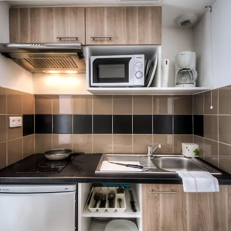 Aparthotel Comfort Le Maestria 3*
