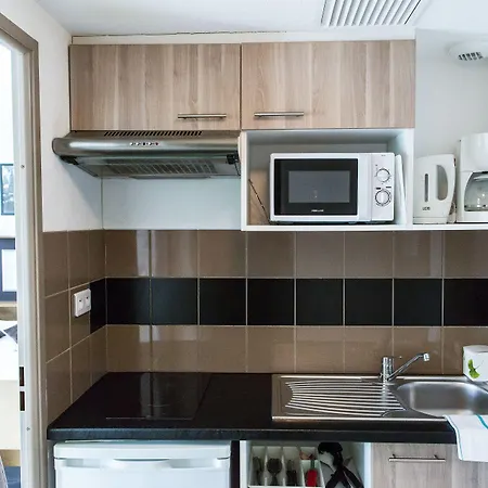 Comfort Le Maestria Apartmanhotel 3*