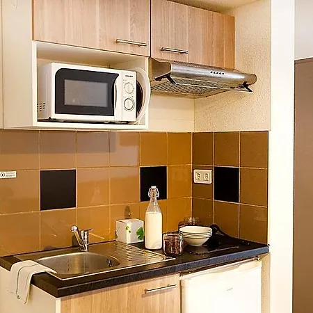 Ξενοδοχείο με διαμερίσματα Comfort Le Maestria Αντίμπ