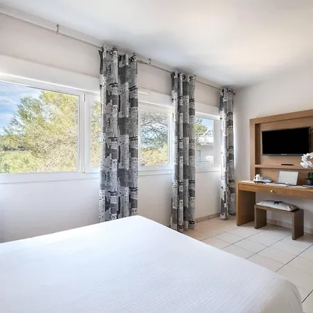 Comfort Le Maestria Aparthotel Antibes