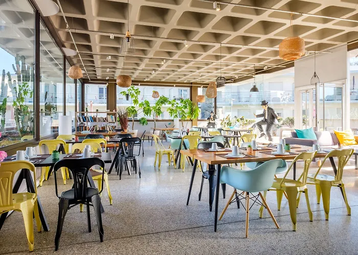 Comfort Le Maestria Hotel